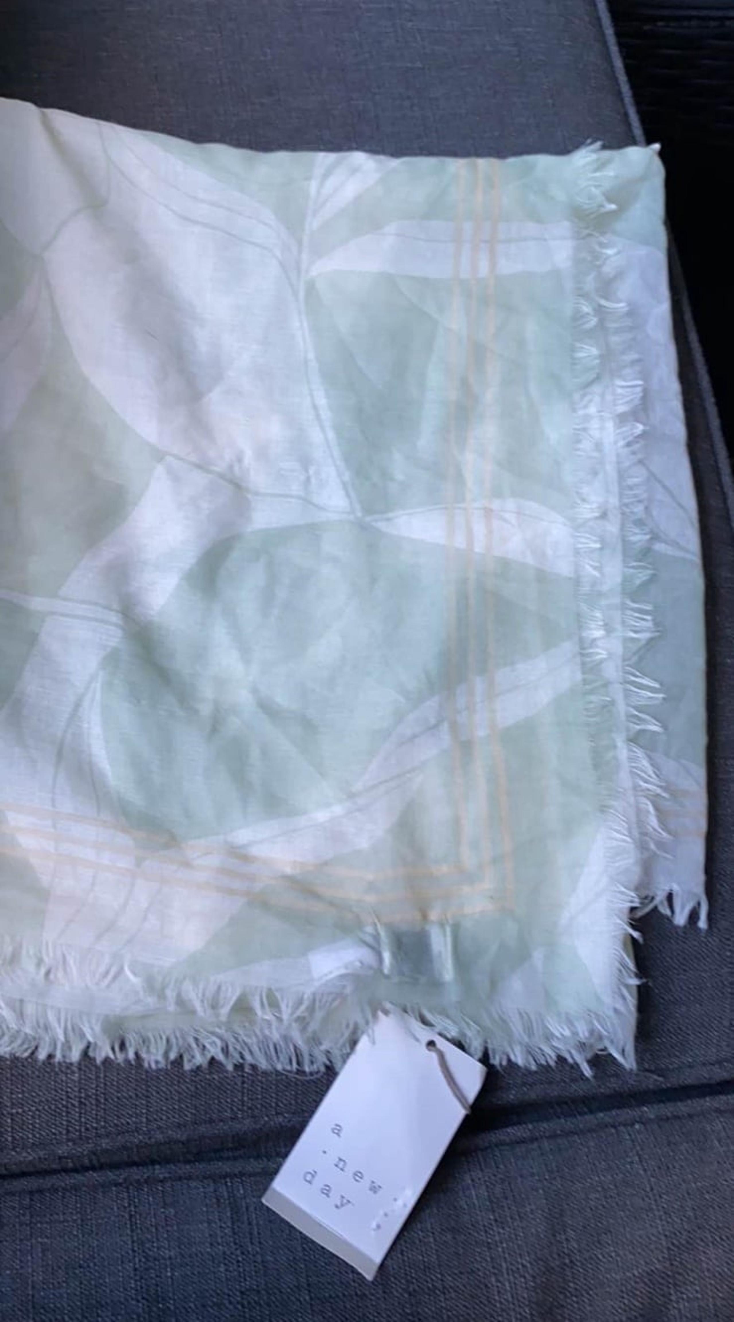 NWT A New Day soft pretty large sheer scarf green white tan border leaves print