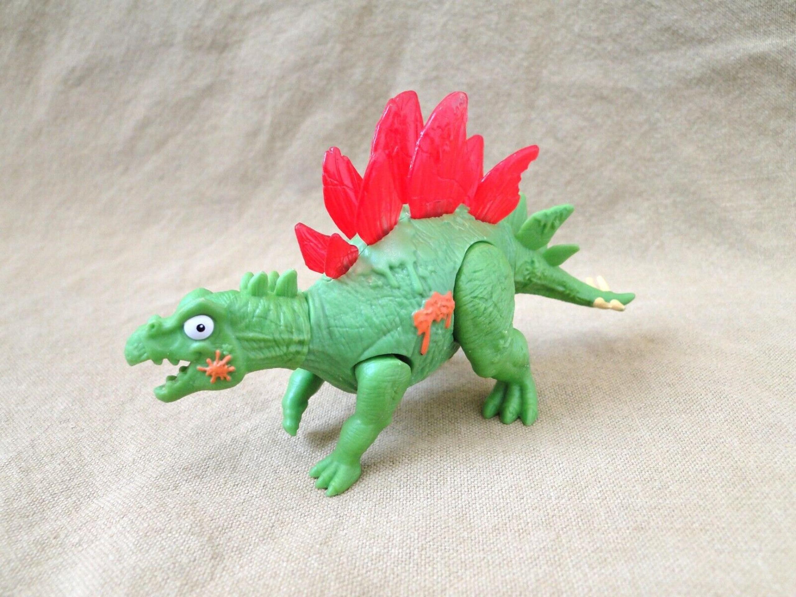 Zuru Toys Smashers Dino Island Mini Green Stegosaurus Action Figure