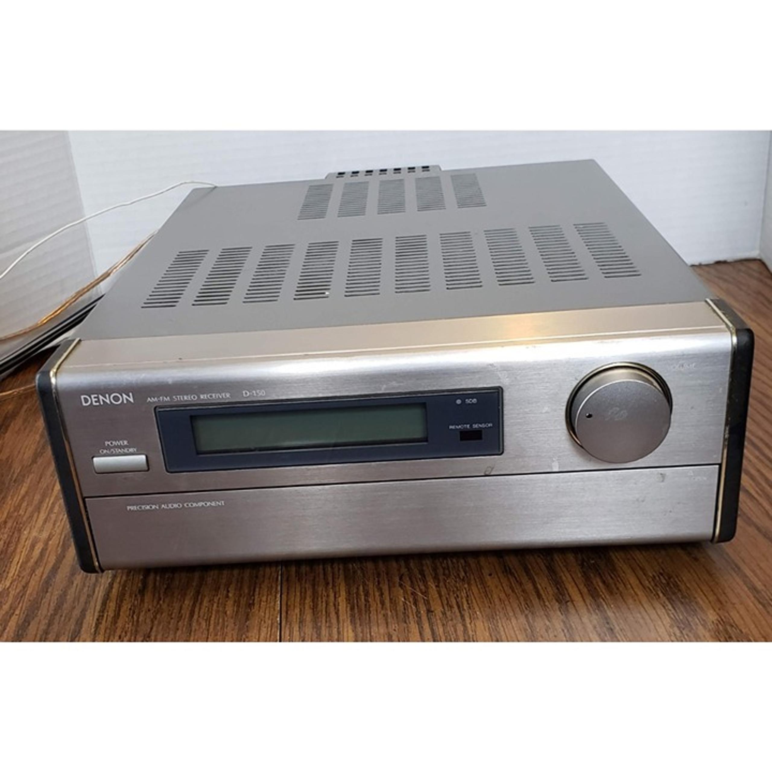 Denon Digital Audio Receiver Base Unit D-150