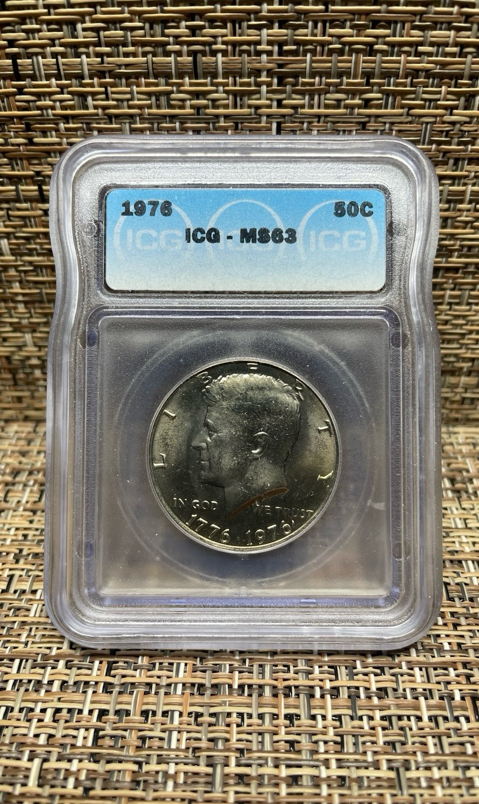 1776”1976 KENNEDY HALF DOLLAR ICG-MS63