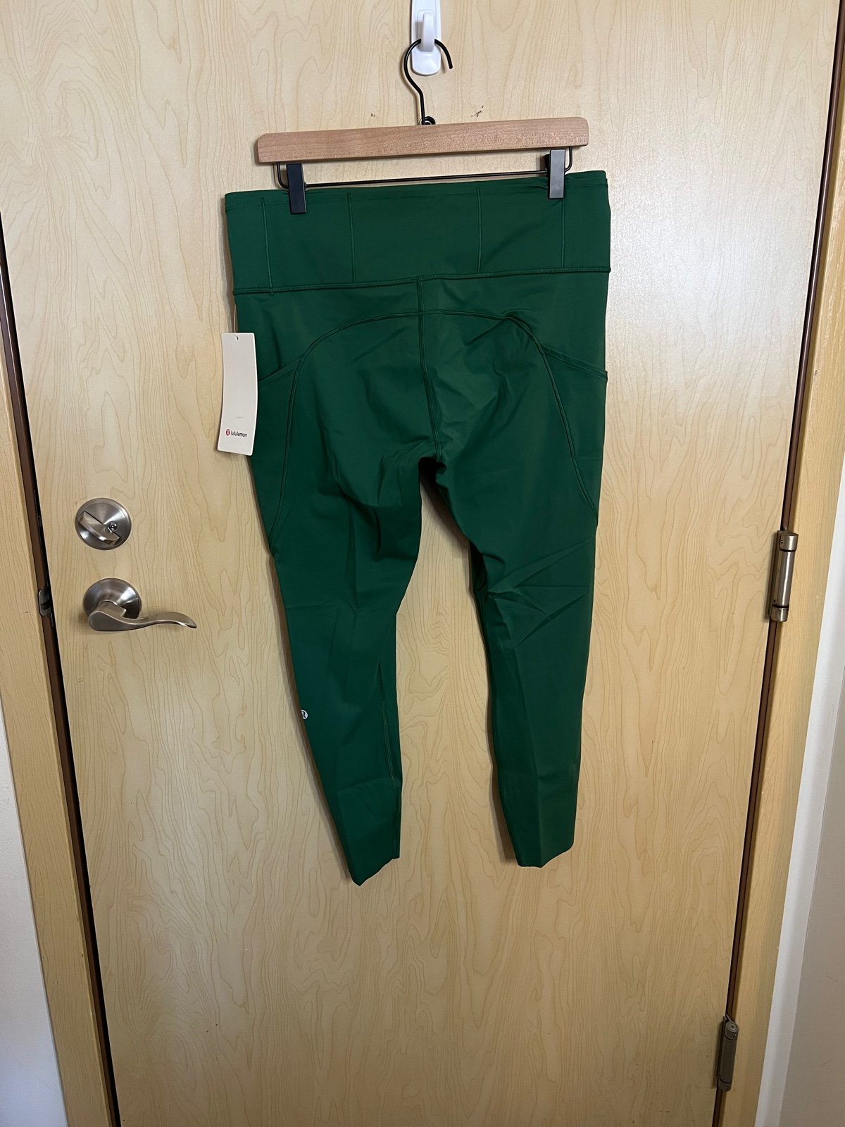 NWT Lululemon Fast and Free HR Tight 25