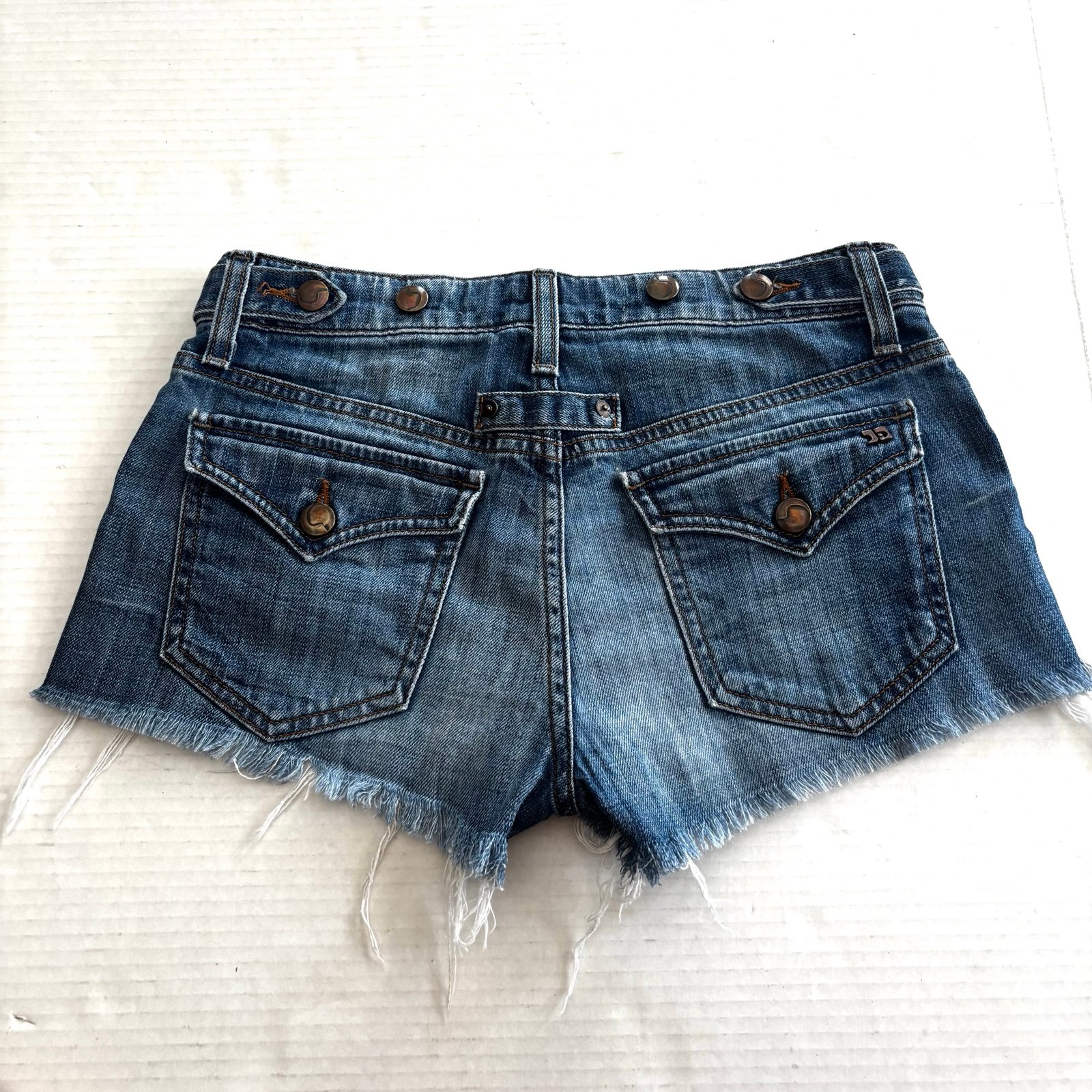 JOE'S Jean Short Shorts Cheeky Raw Hems Flap Pockets Stretchy Denim Women's 24