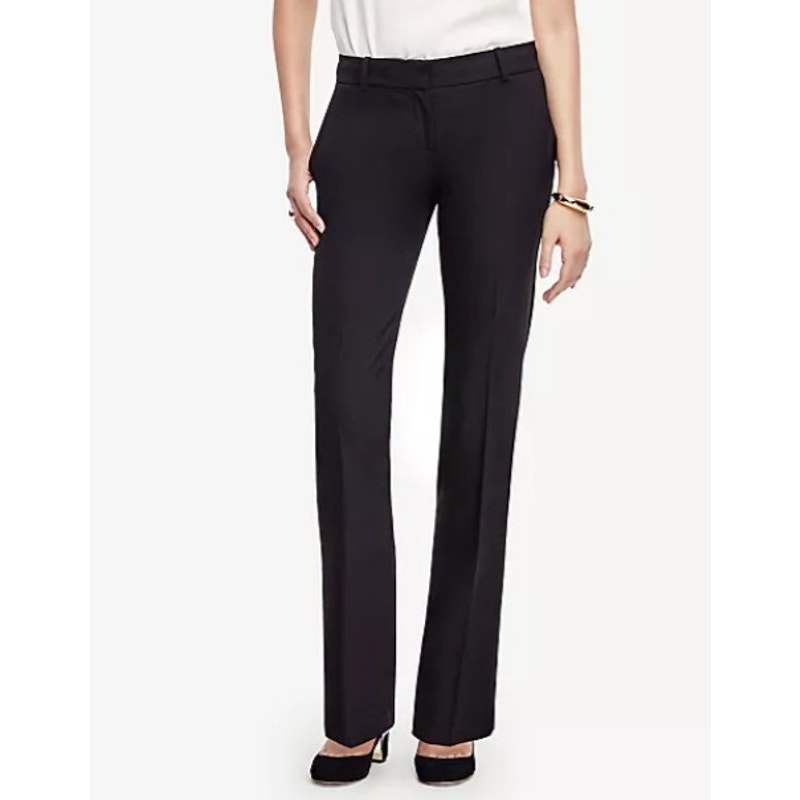 ANN TAYLOR Black The Straight Pant Curvy Fit Size 10 Work Seasonless Stretch