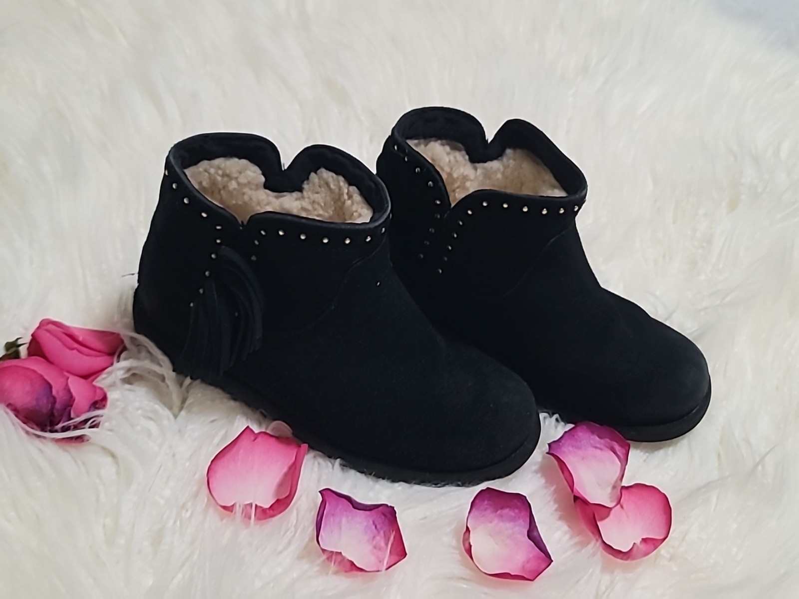 Girls Ugg Black booties size 2 studded tassel fringe accented