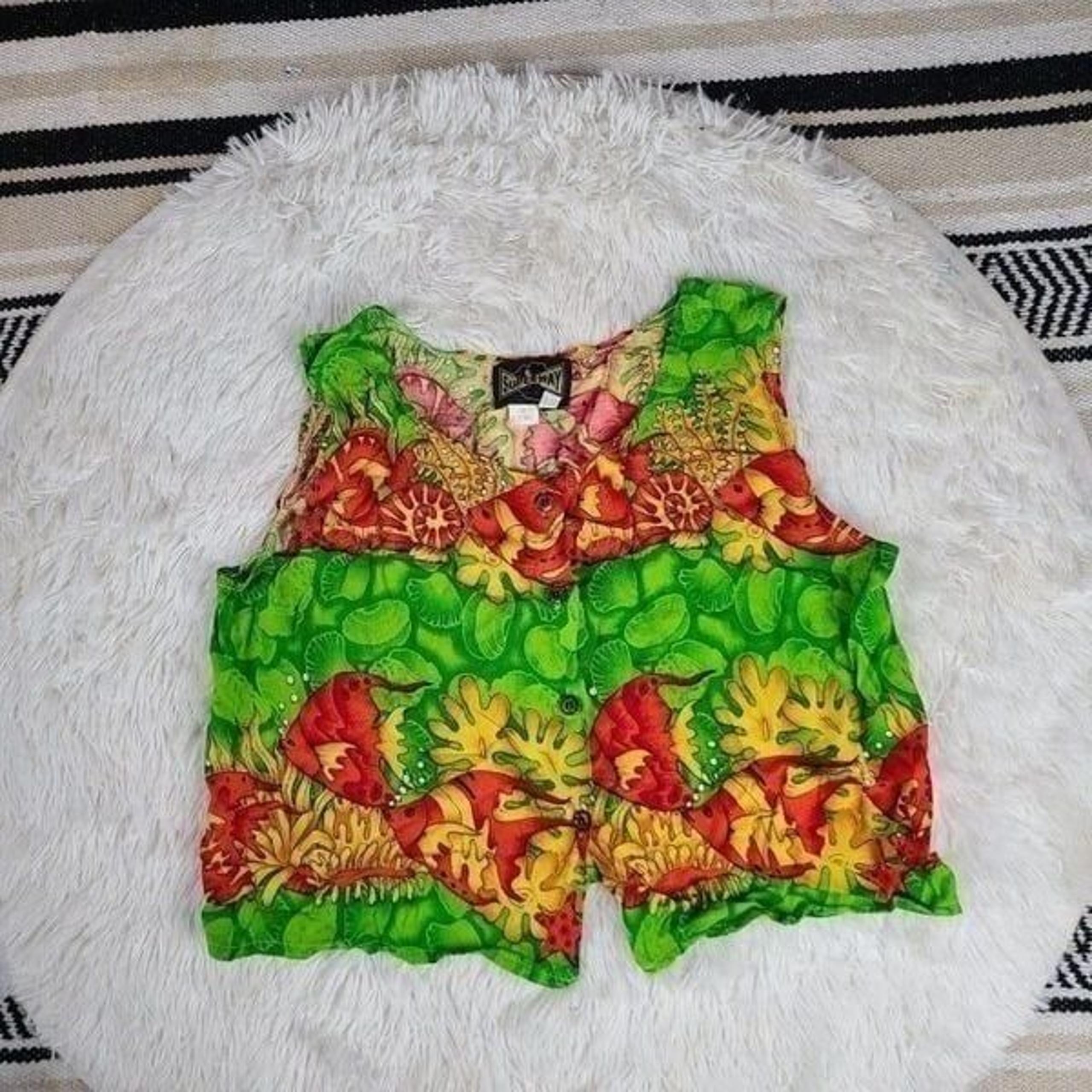Vintage Woman's Tropical Fish Button Up Cropped Sleeveless Blouse Small XS
