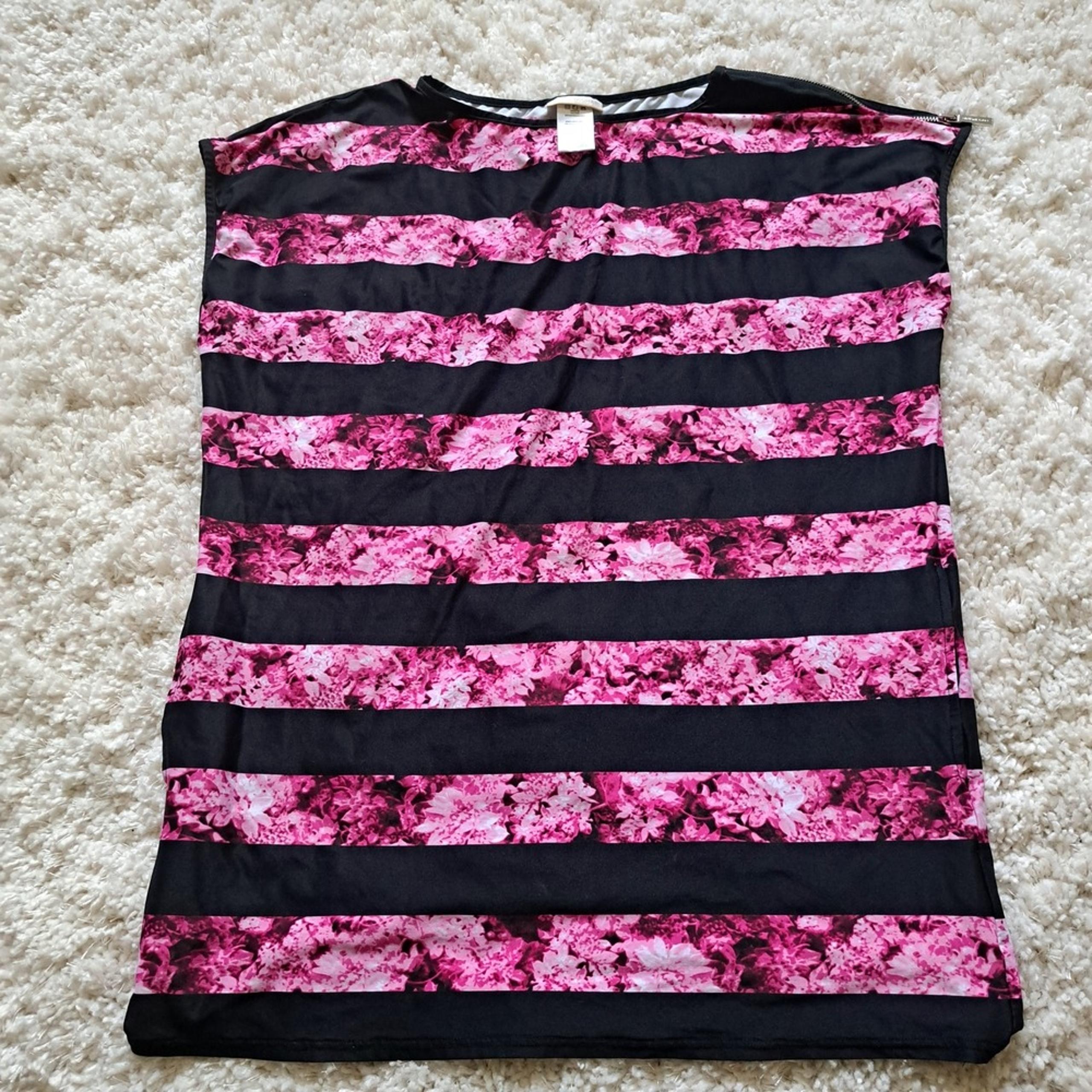 Michael Kors Black and Pink Swim Coverup Size M