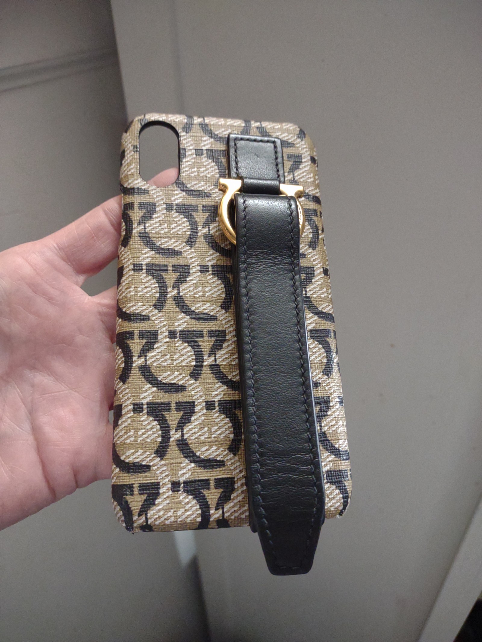 Ferragamo, Salvatore phone casr stamped used no damage