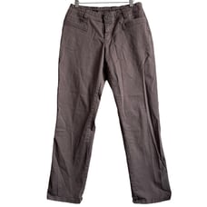 Kuhl Size 10 Short Brown Chino Pocketed Pants