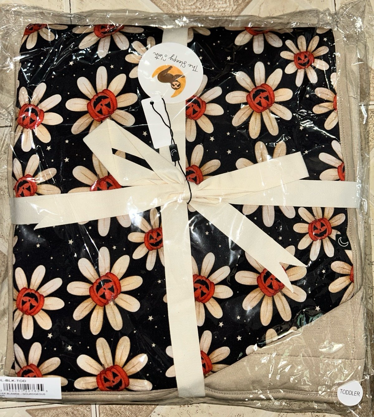 The Sleepy sloth GOURDGEOUS BLOOMS toddler blanket