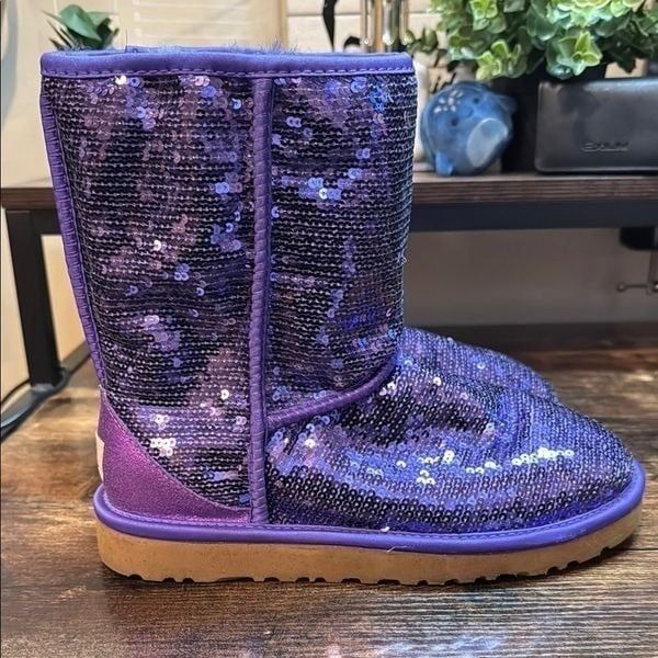Ugh Purple Sequin Boots size 7