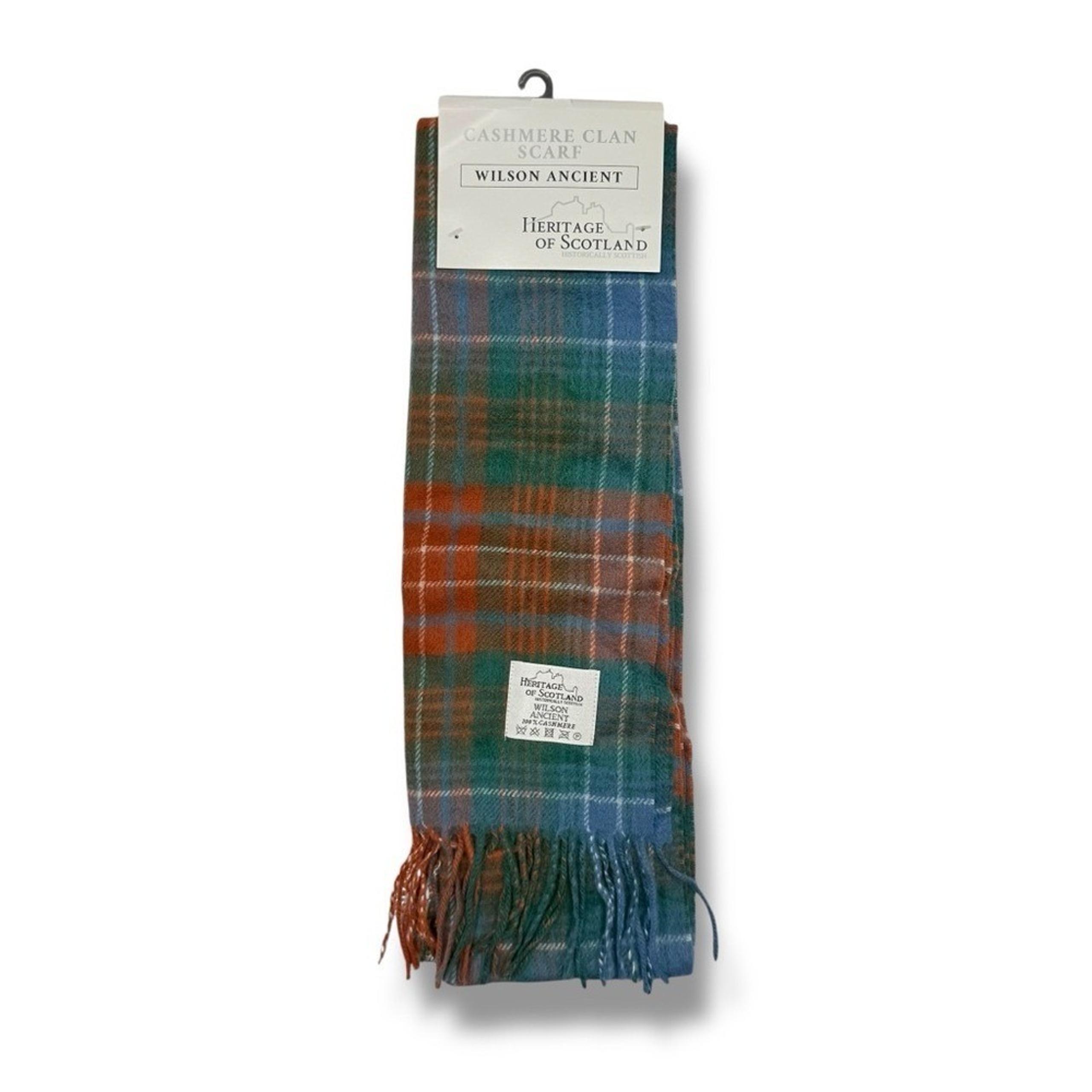 Heritage of Scotland NWT Wilson Ancient Clan Scarf 100% Cashmere Unisex Plaid