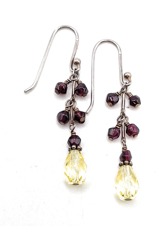 W1054 Retired Silpada Flower Sterling Silver Earrings - 2004 Catalog