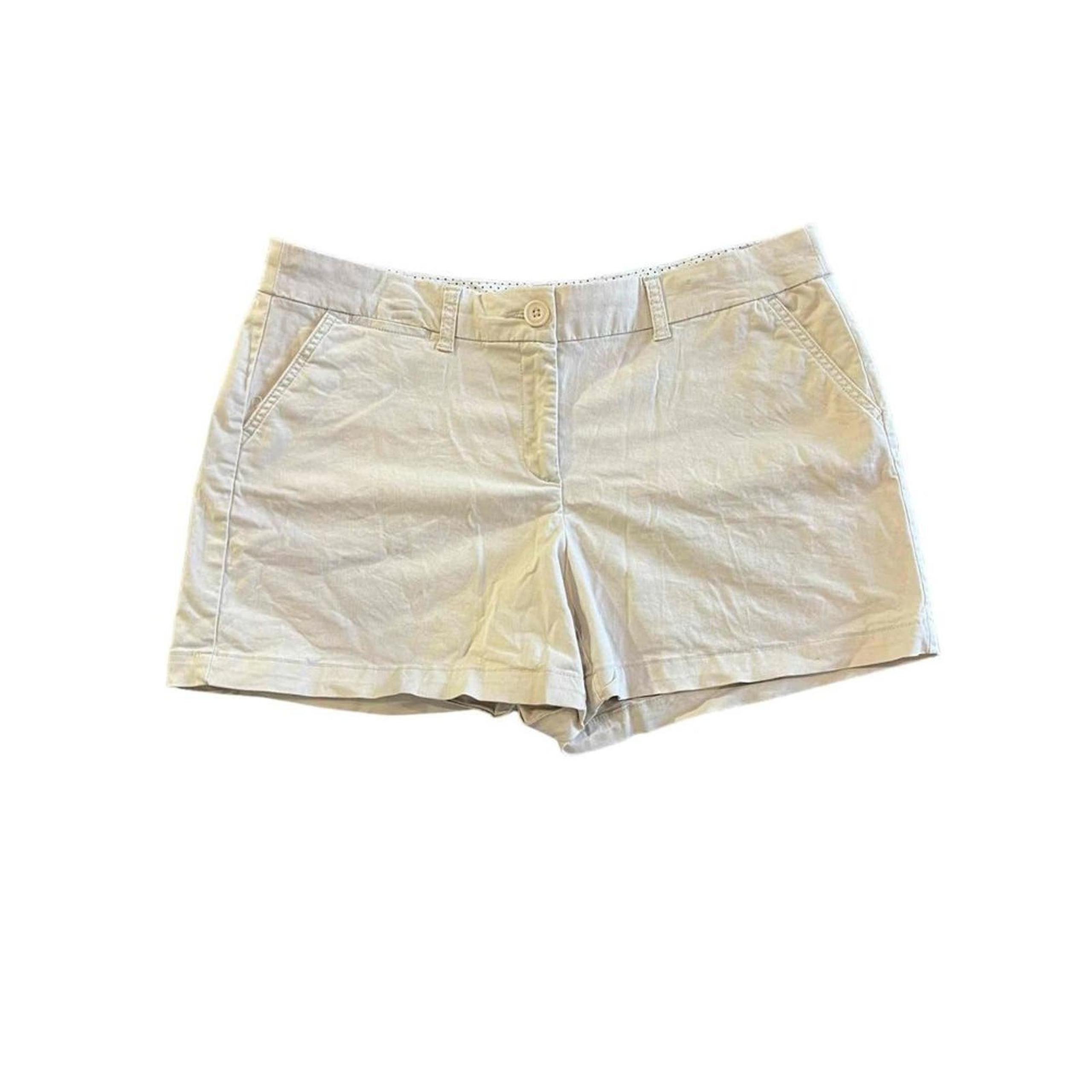Crown & Ivy Women's Petite Beige Chino Shorts Size 14P