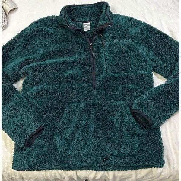 PINK Victoria s Secret oversized Sherpa fleece pullover. XS