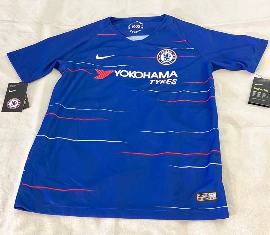 Youth XL Chelsea Soccer Jersey