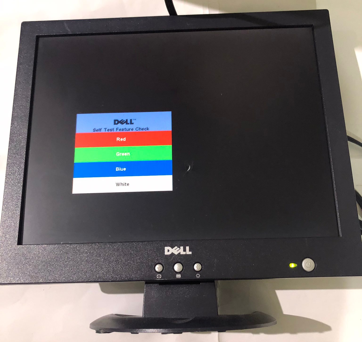 Dell E151FPP 15 Monitor Display w/ stand 13 H x 13.5 W Monitor Only