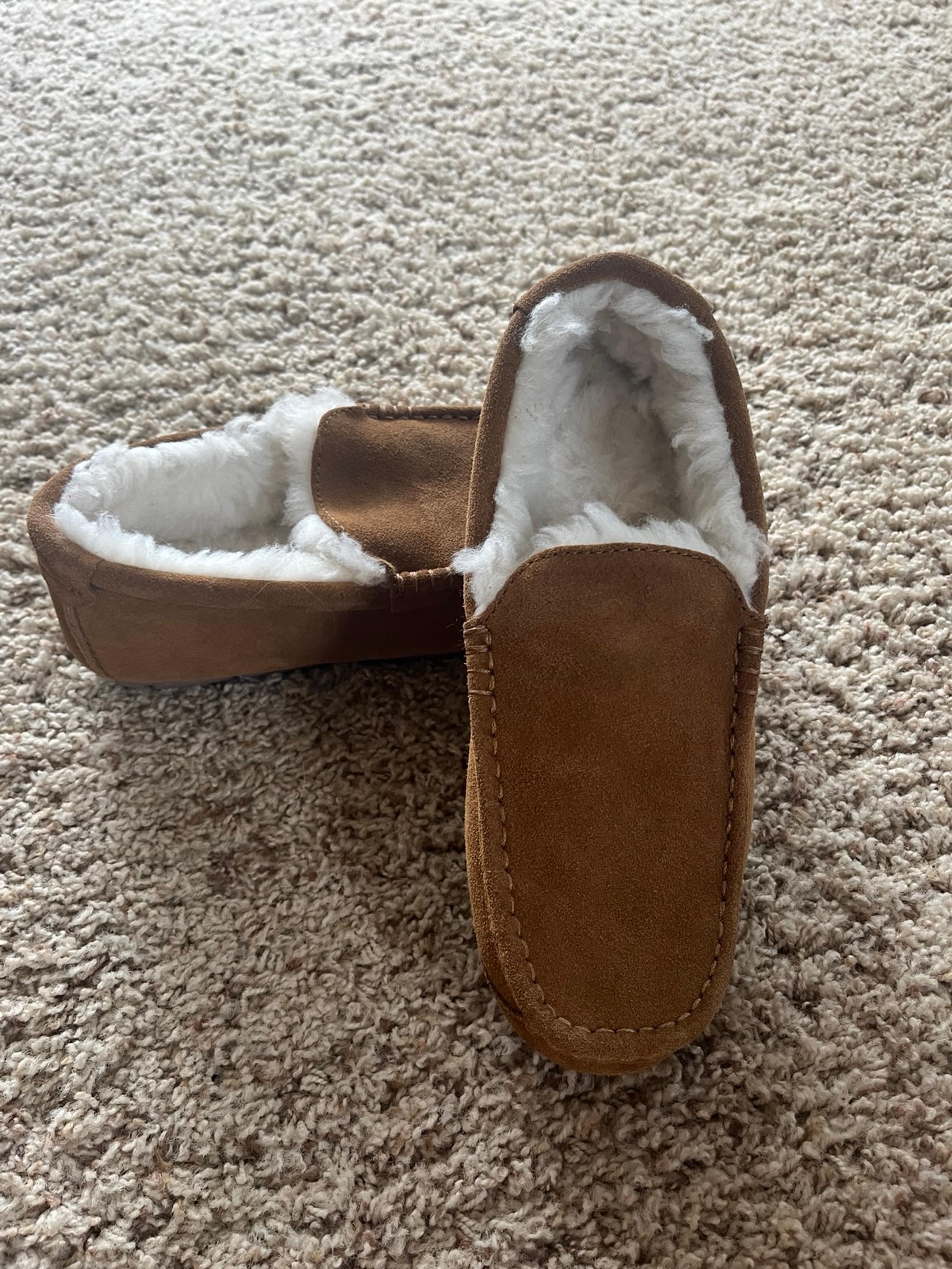 Koolaburra by UGG Suede Moccasin Slippers