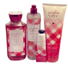 Bath and Body Works Gingham Love Bundle