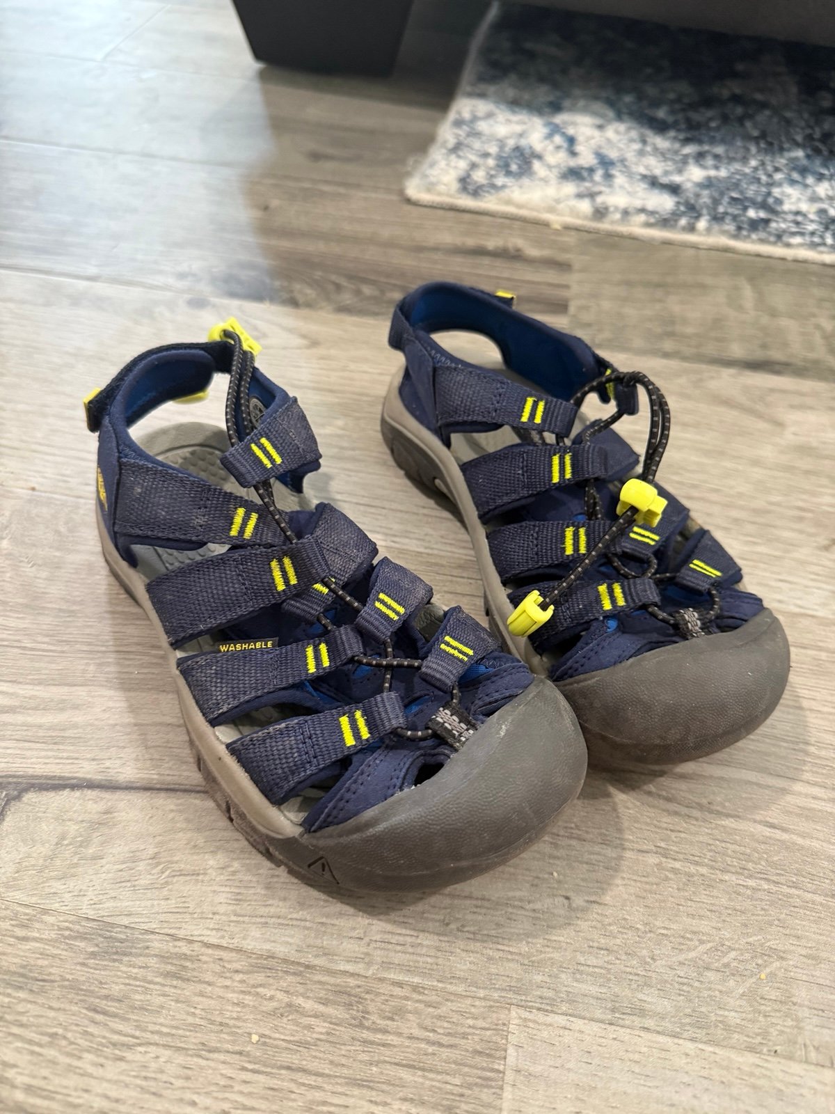 Keen Newport Boundless Sandal (Naval Academy/Evening Primrose) Sz. 1 (kids)