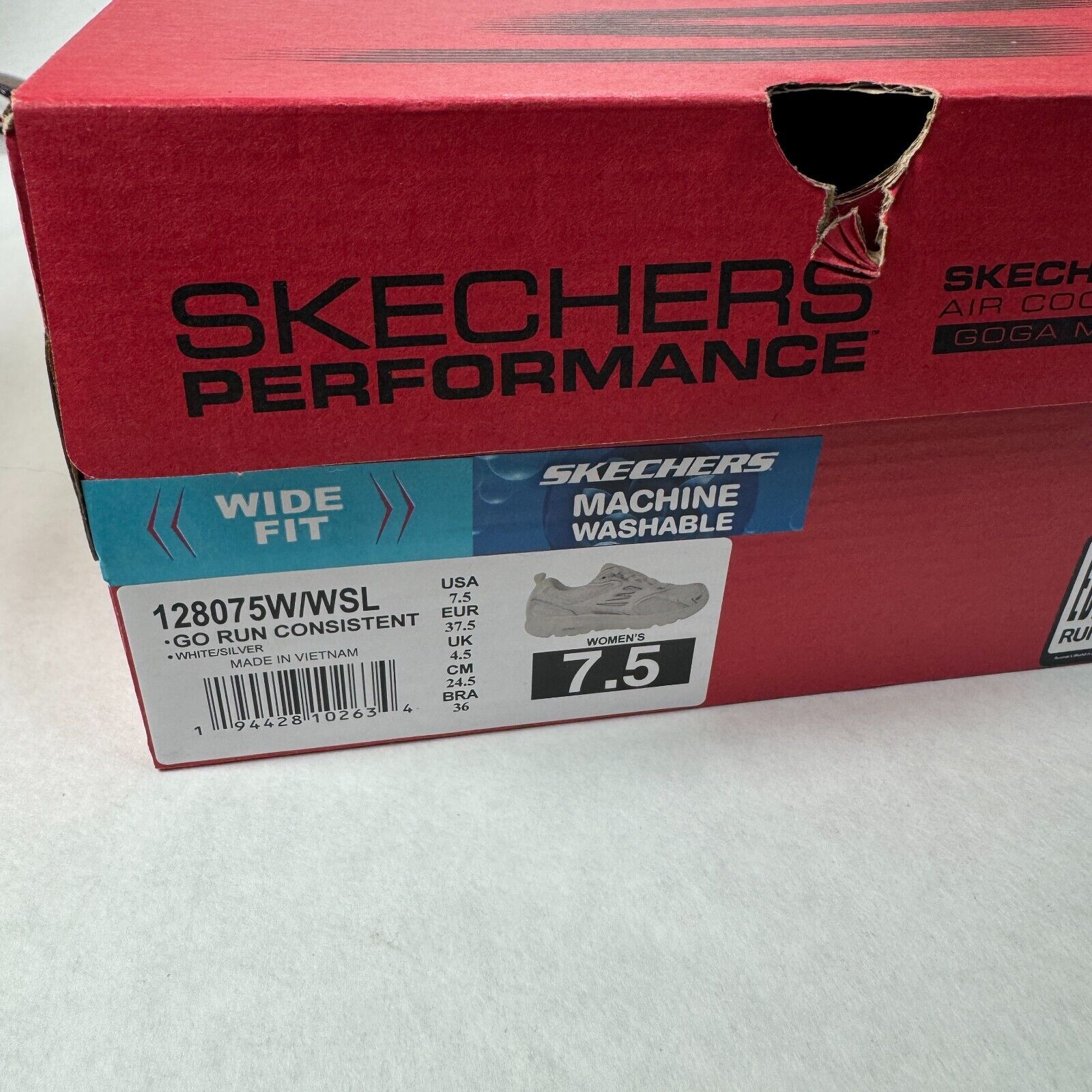 Skechers Shoes Womens 7.5W 7.5 W White Running Wide Fit Go Run Consistent