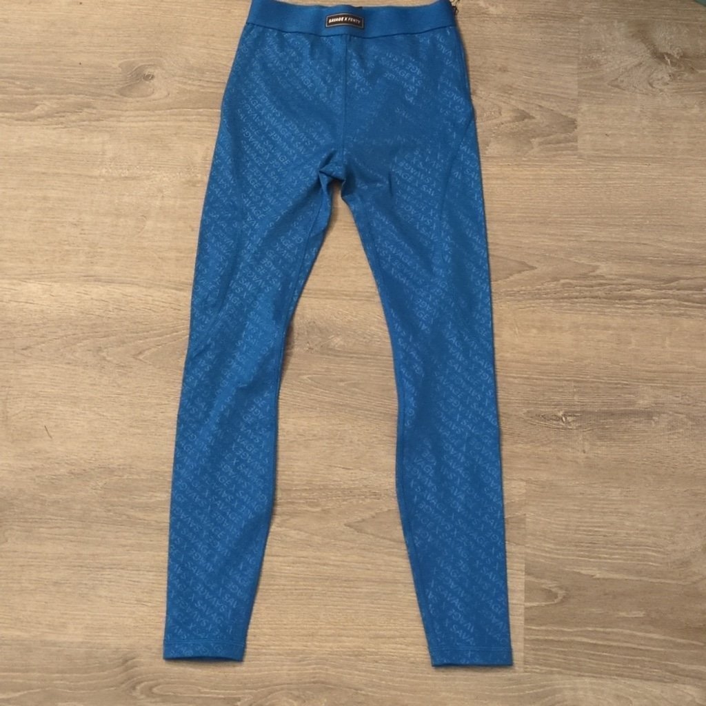 Savage X Fenty blue flow high waist leggings size small