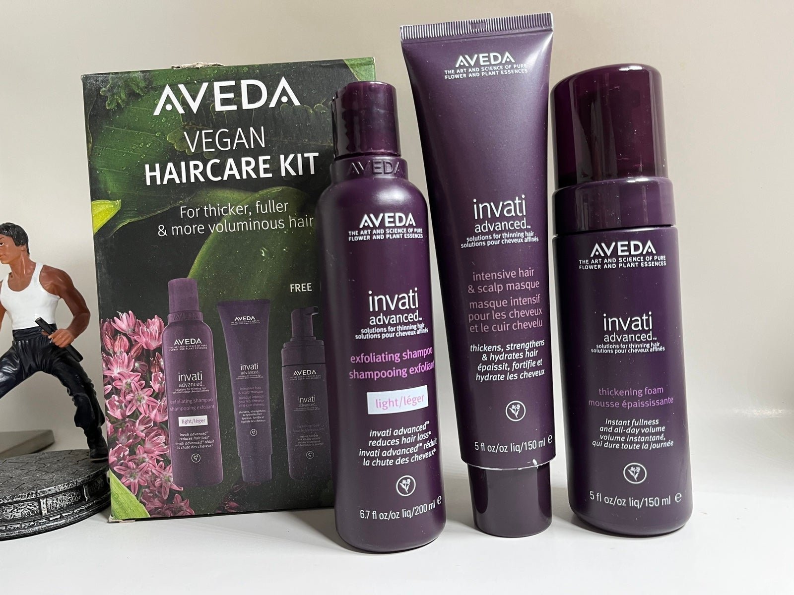 AVEDA HAIRCARE SET NIB
