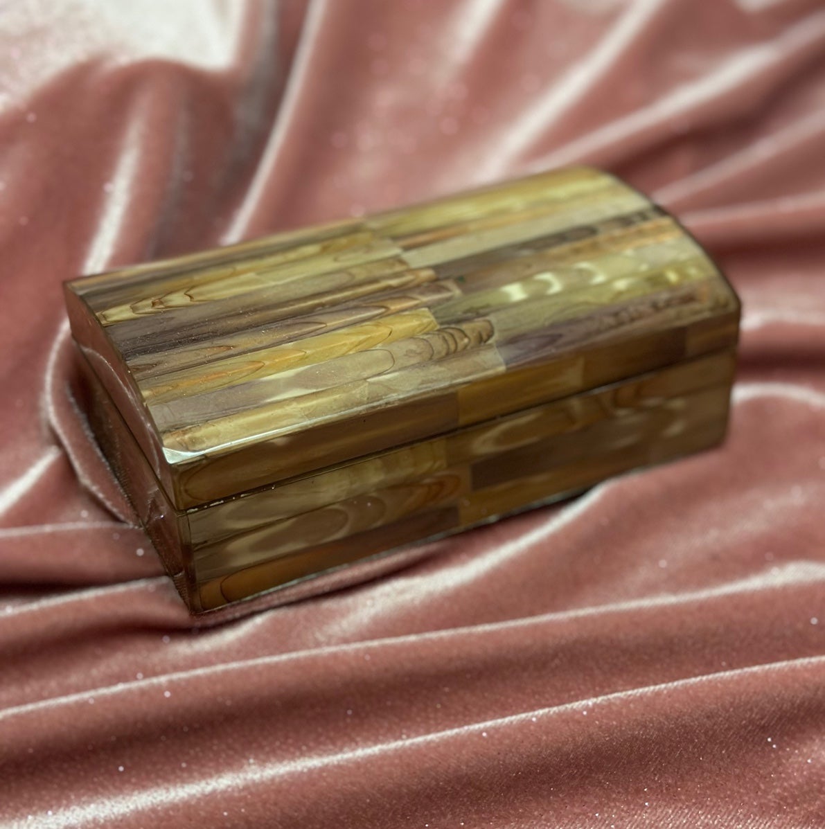 Beautiful Vintage Wood Jewelry Box