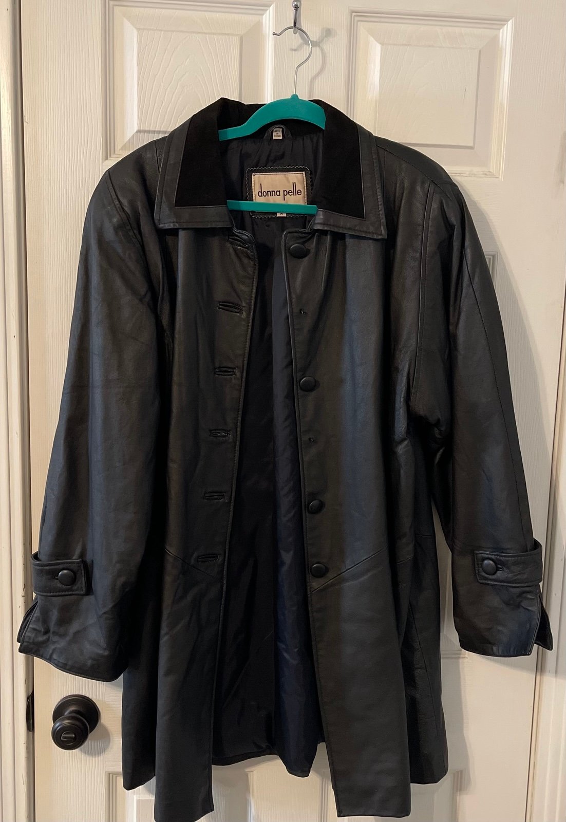 Vintage Donna Pelle Black Leather Jacket
