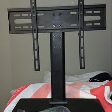 Perlesmith Universal TV stand