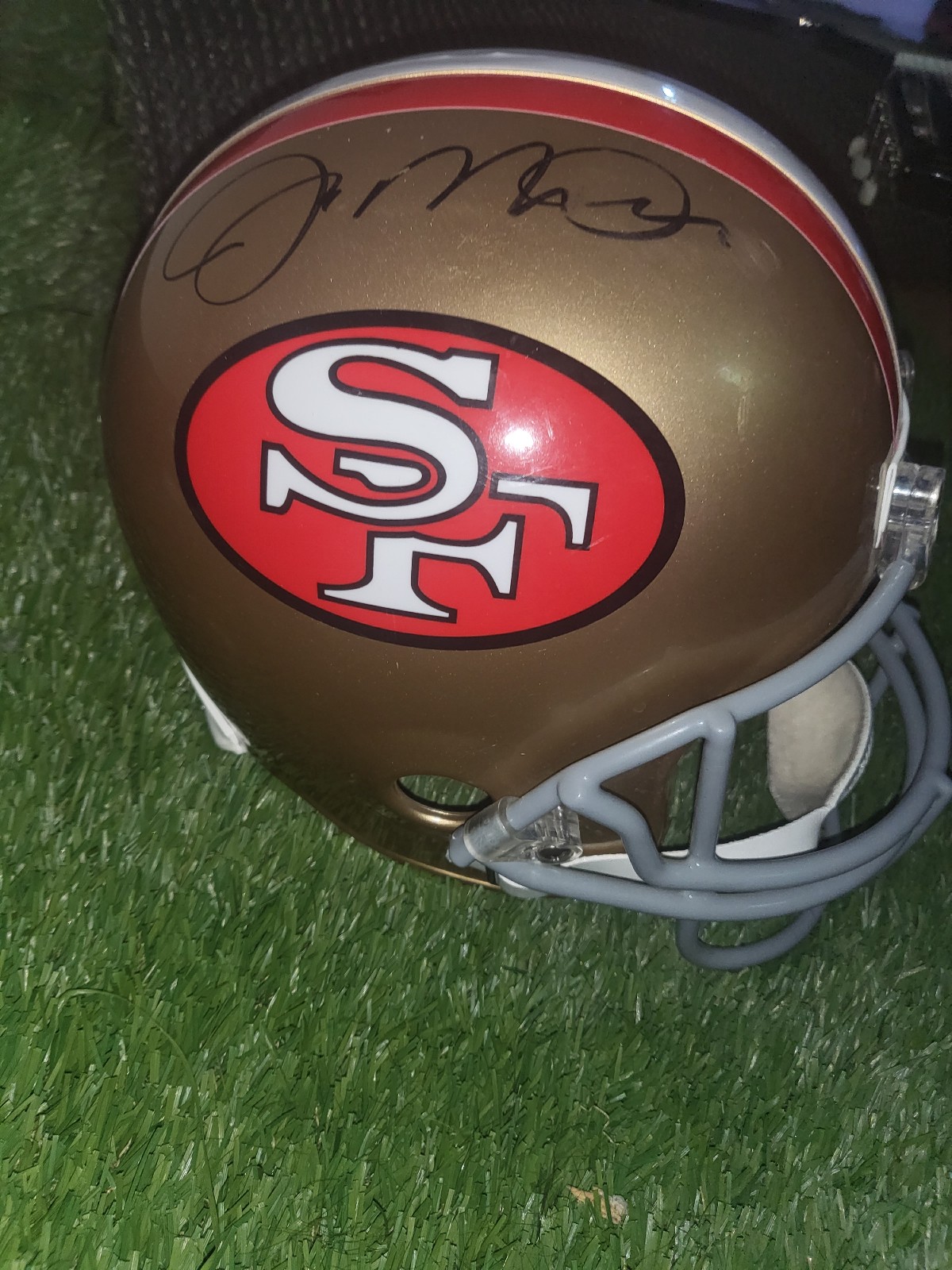 Full size signed Joe Montana San Francisco 49ers with COA helmet