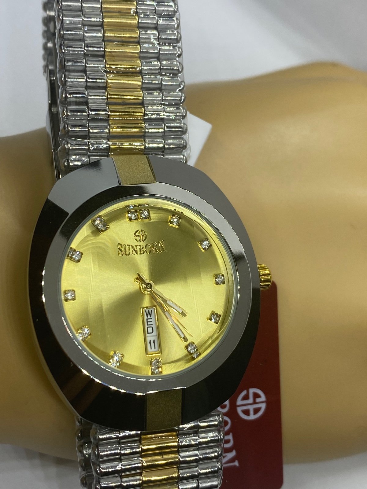 Luzury Watch for Men Made by Sunborn Brand  40mm Diameter New
