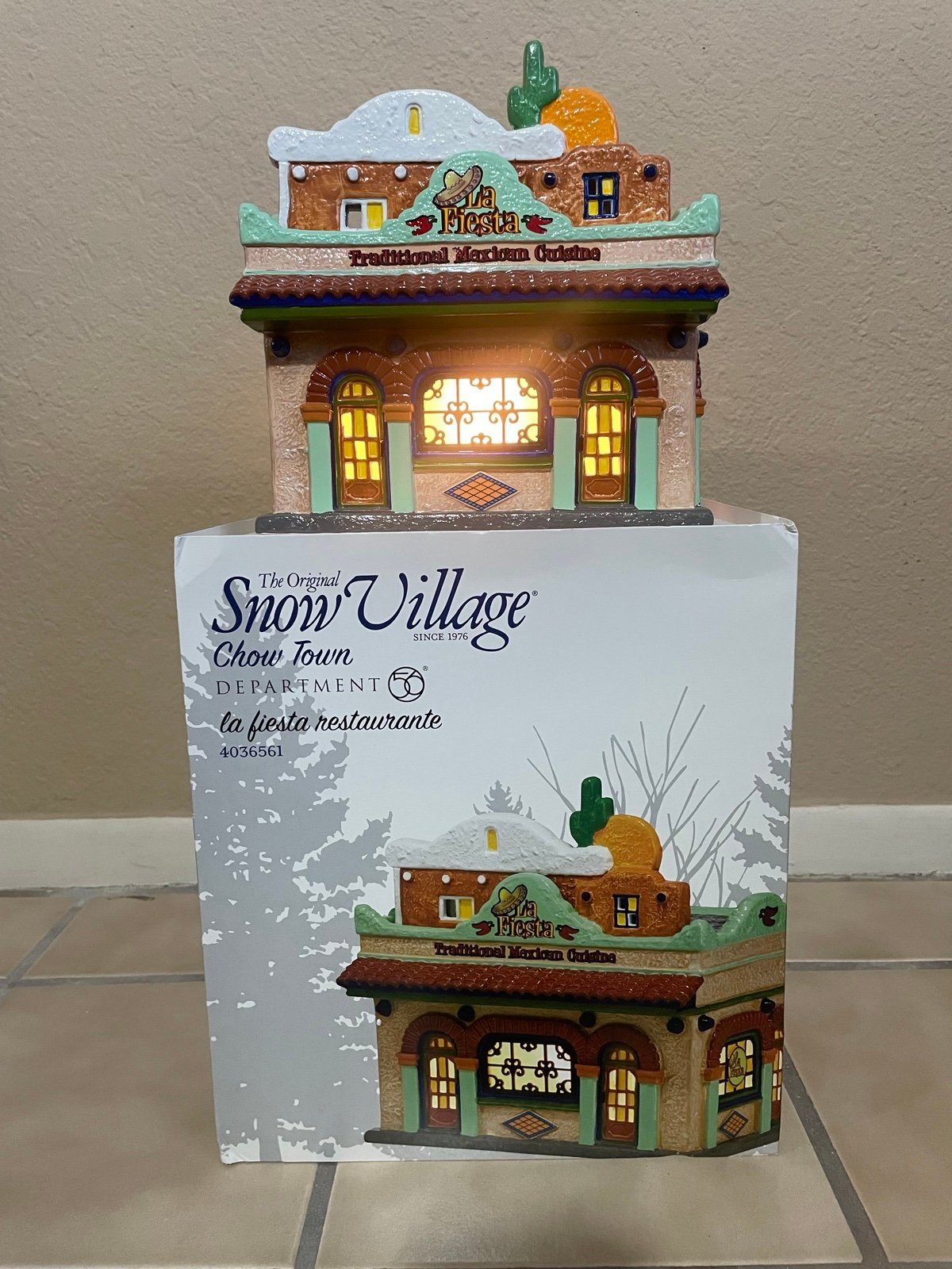 Department 56 Original Snow Village La Fiesta Restaurante! RARE! New!