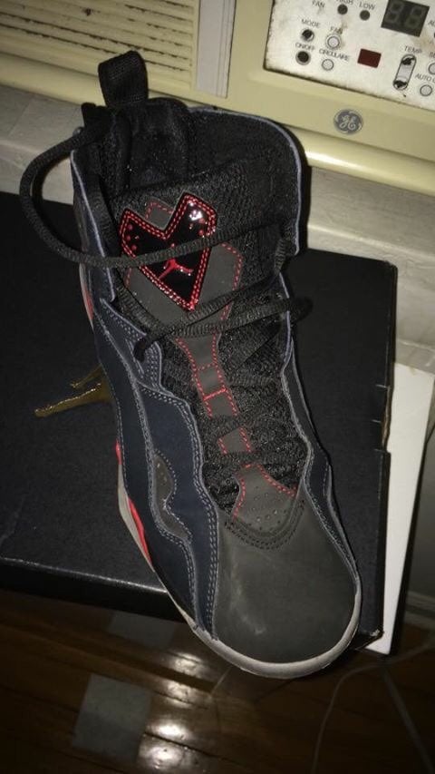 Jordan True Flights