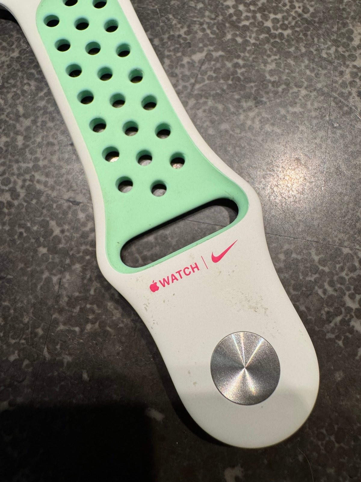 Apple Watch Nike Sport Band Bright Green/White 45mm