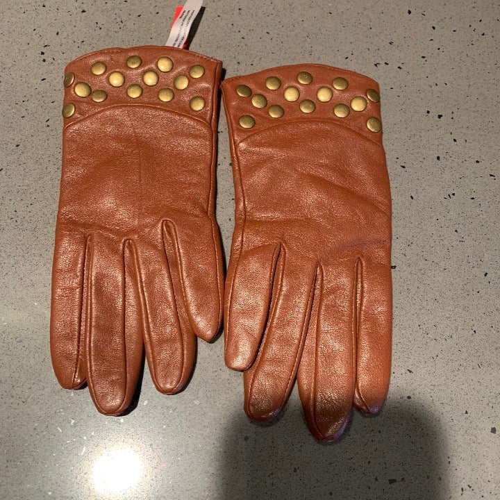 Anne Klein leather gloves