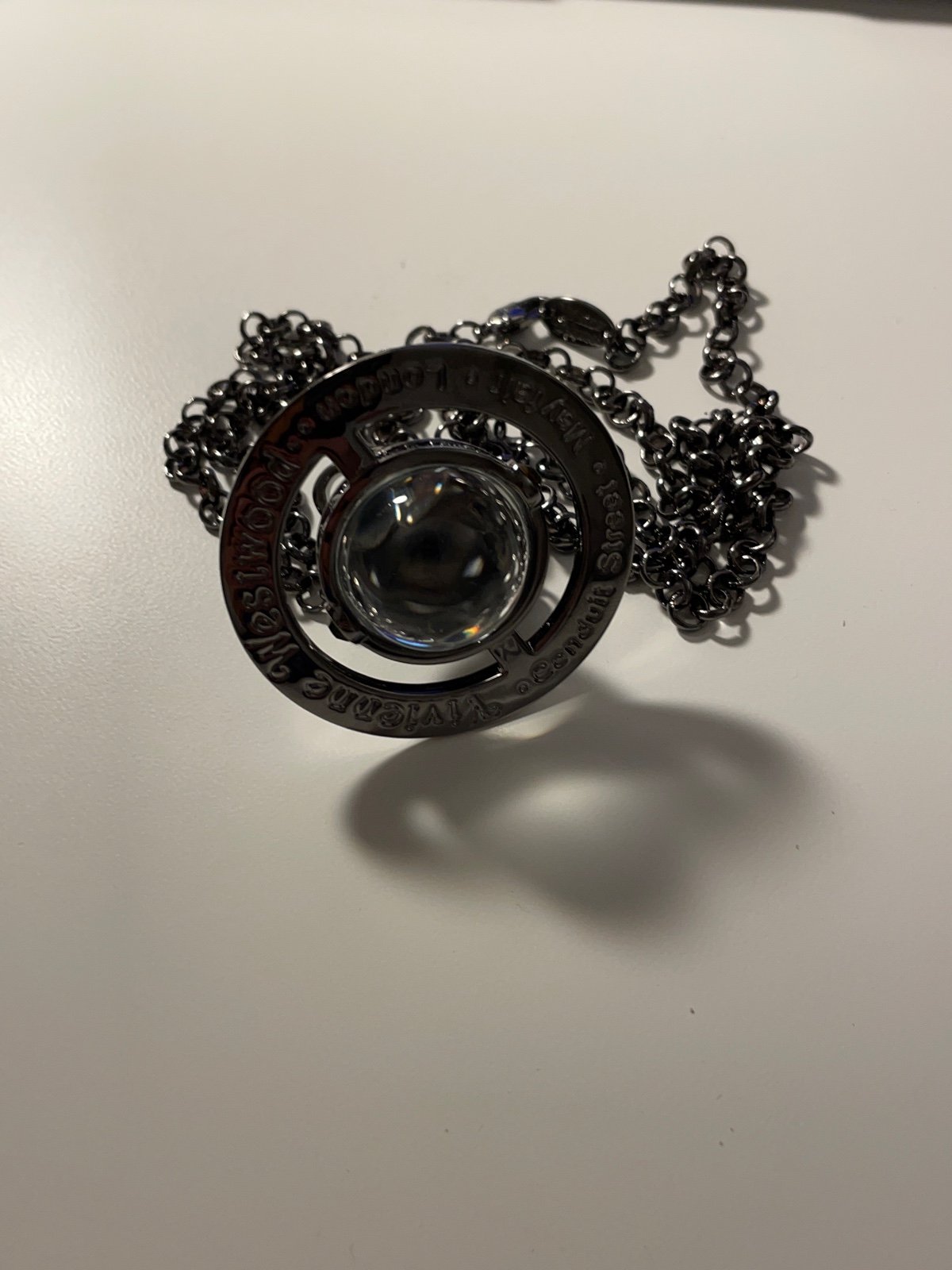 Vivienne westwood store necklace