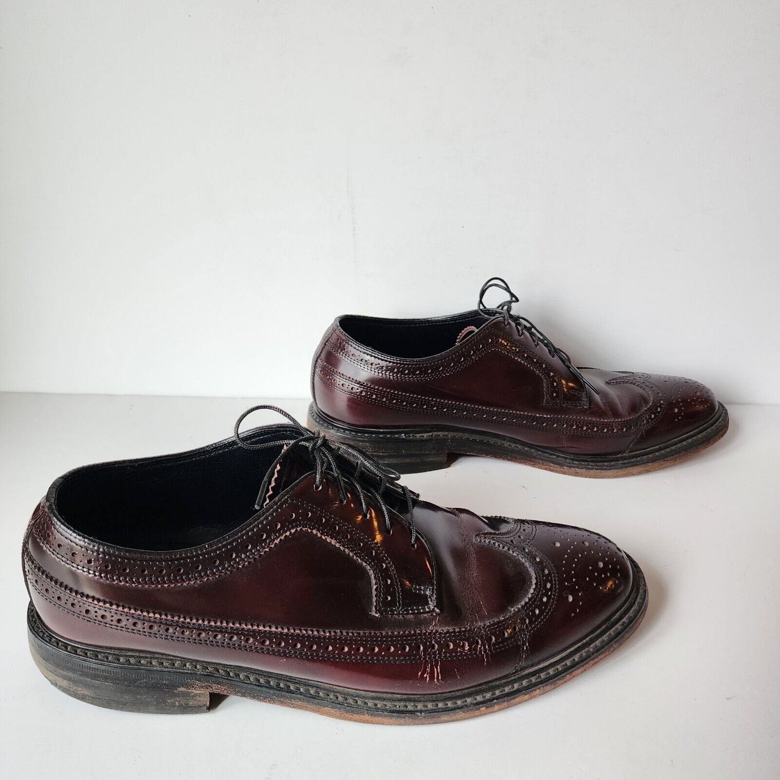 Florsheim Stratford Burgundy Oxblood Mens Size 9.5 Shoes 76400 Lace Wingtips