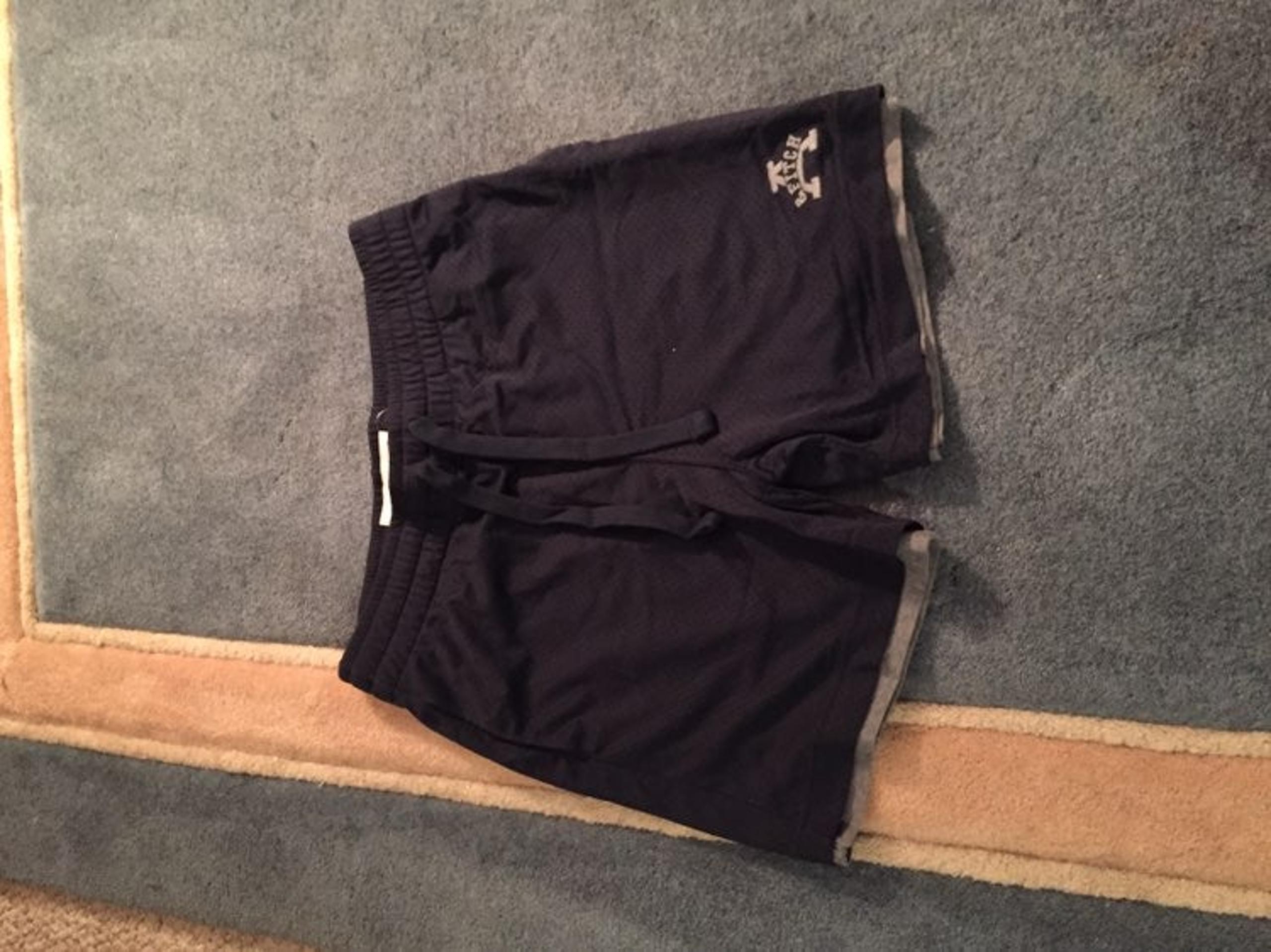 NWTs A & F men's M Shorts
