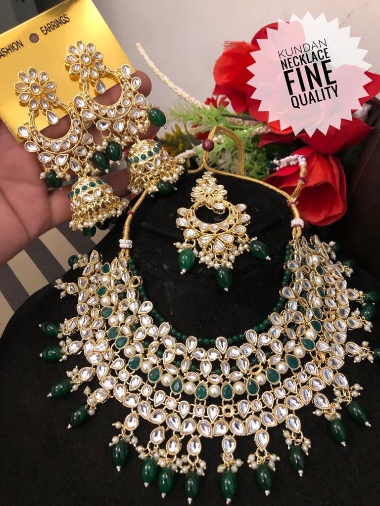 Beautiful jewelry set