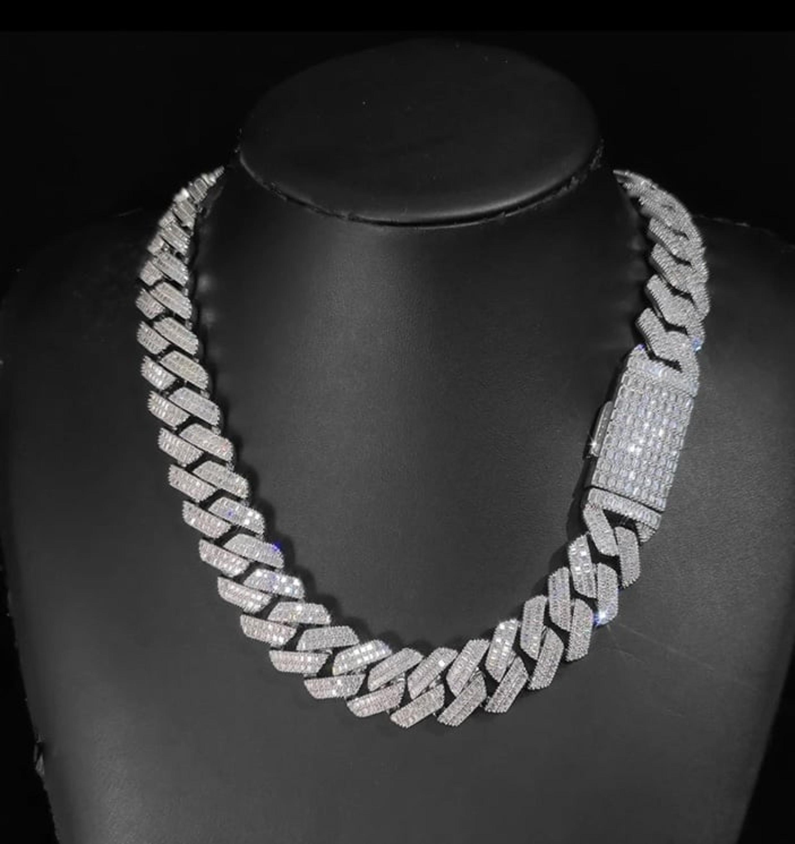 Iced out cubic cuban chain