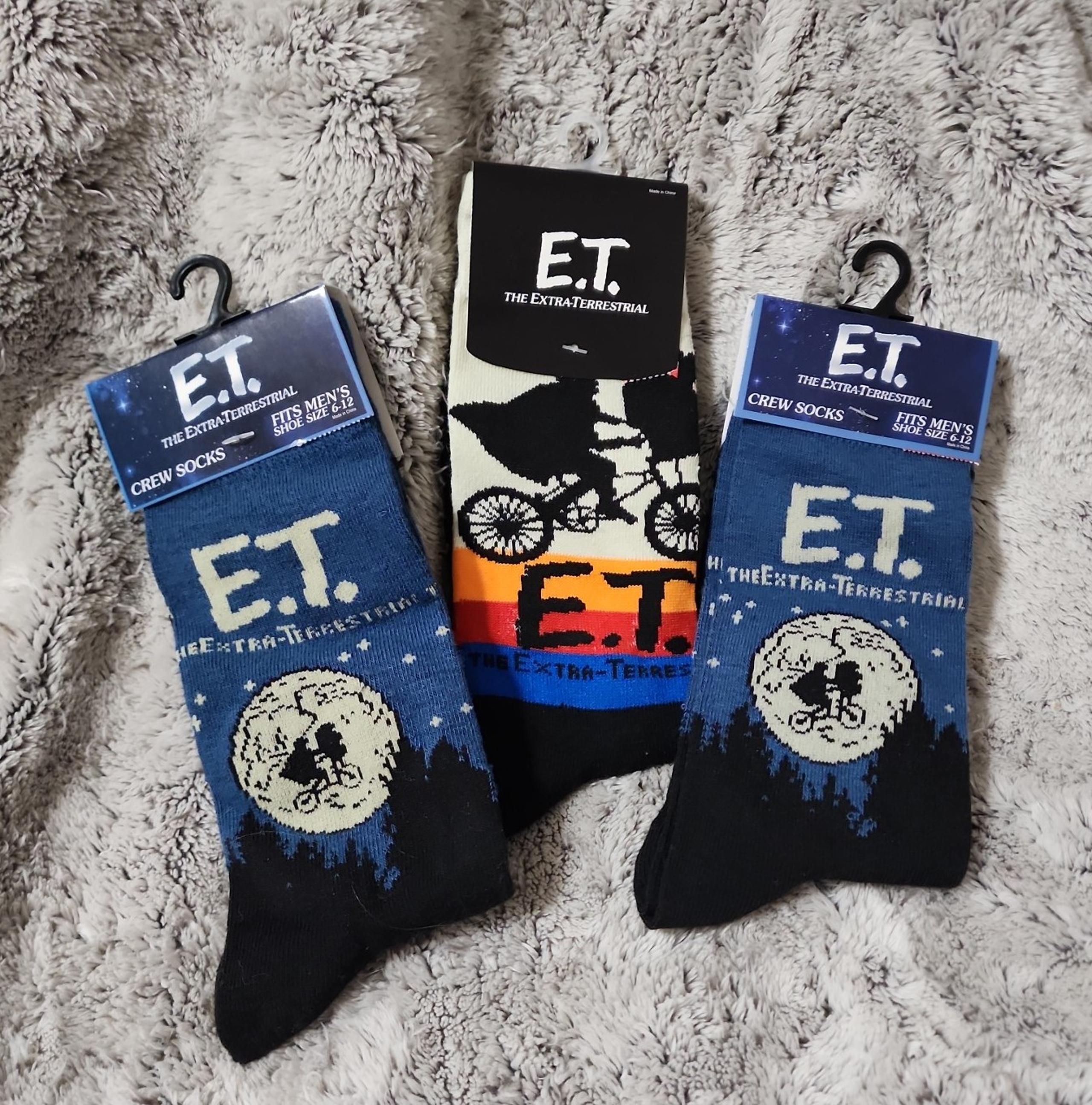 Novelty Crew Socks E T.