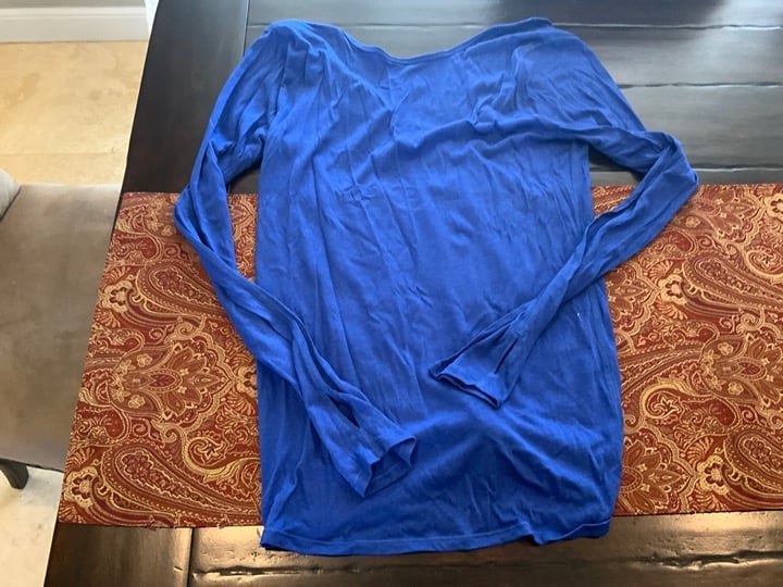 Lululemon Beat The Heat Back Tie Long Sleeve Top in Blue,size 6,NWOT,msrp78