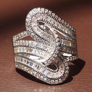 5.6CT PRINCESS CUT DIAMOND STERLING SILVER RING