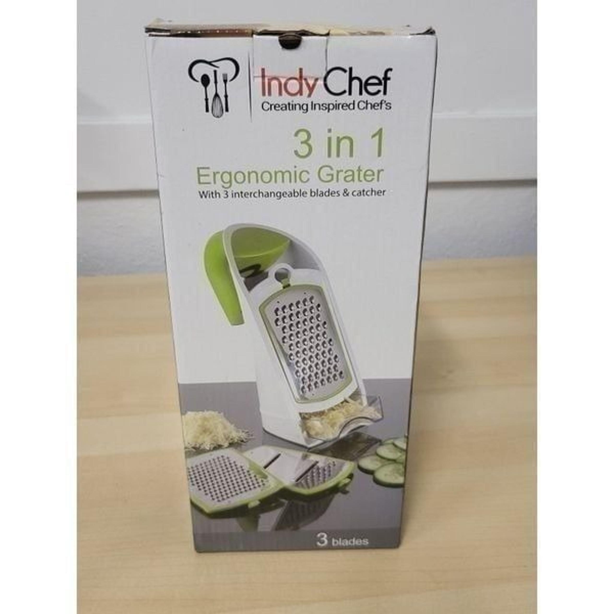 3 In 1 Ergonomic Grater With 3 Interchangeable Blades & Catcher