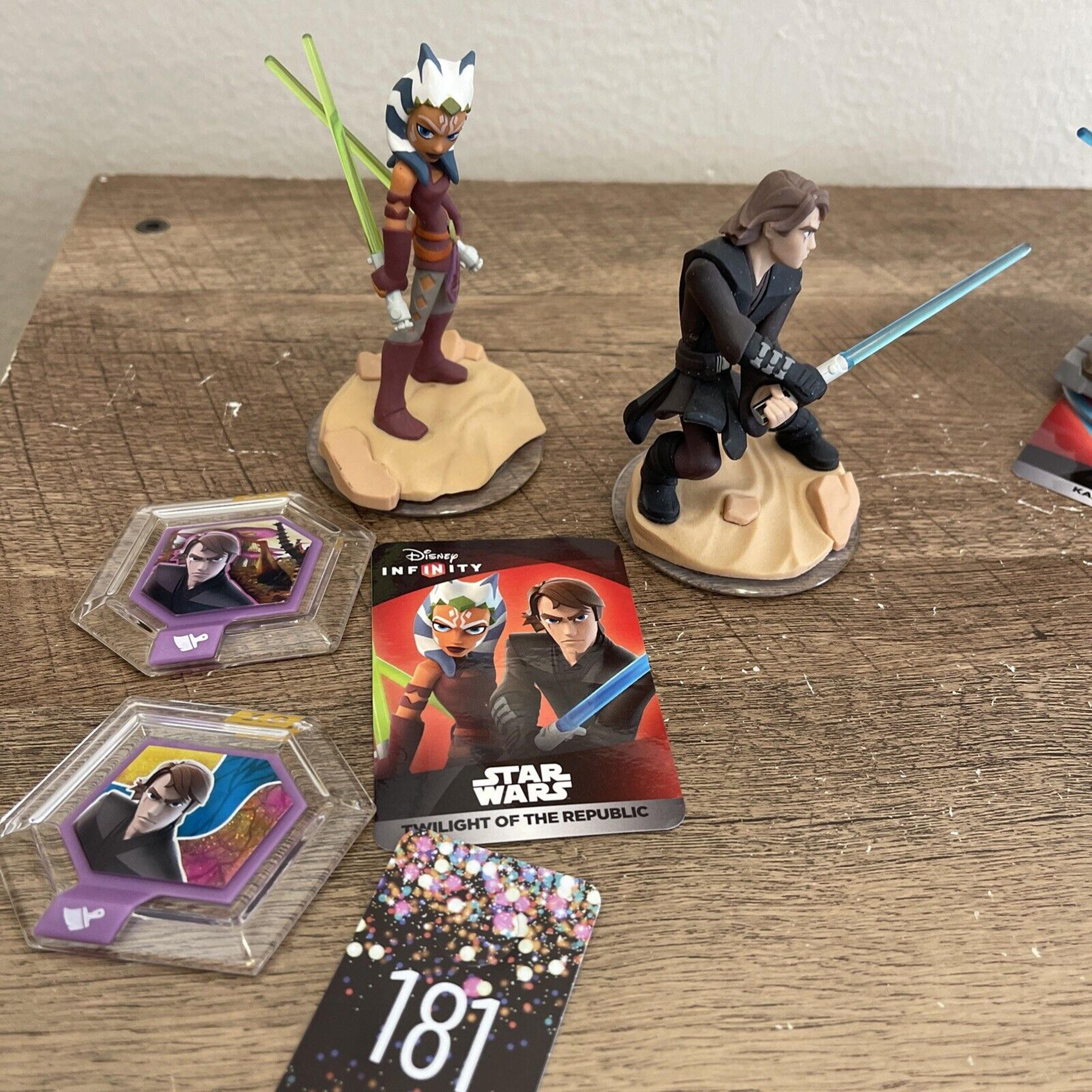 Disney Infinity Twilight Of The Republic, Star Wars 3.0 Figure ￼ cart and Disc