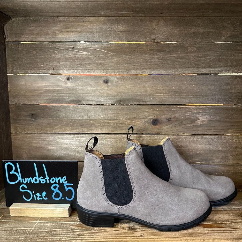 New Womens Blundstone 1977 Gray Suede Leather Ankle Chelsea Boots Size 8.5 M
