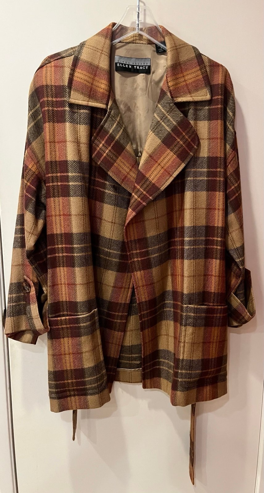 Linda Allard ELLEN TRACY Plaid Wool Overcoat with belt size 6