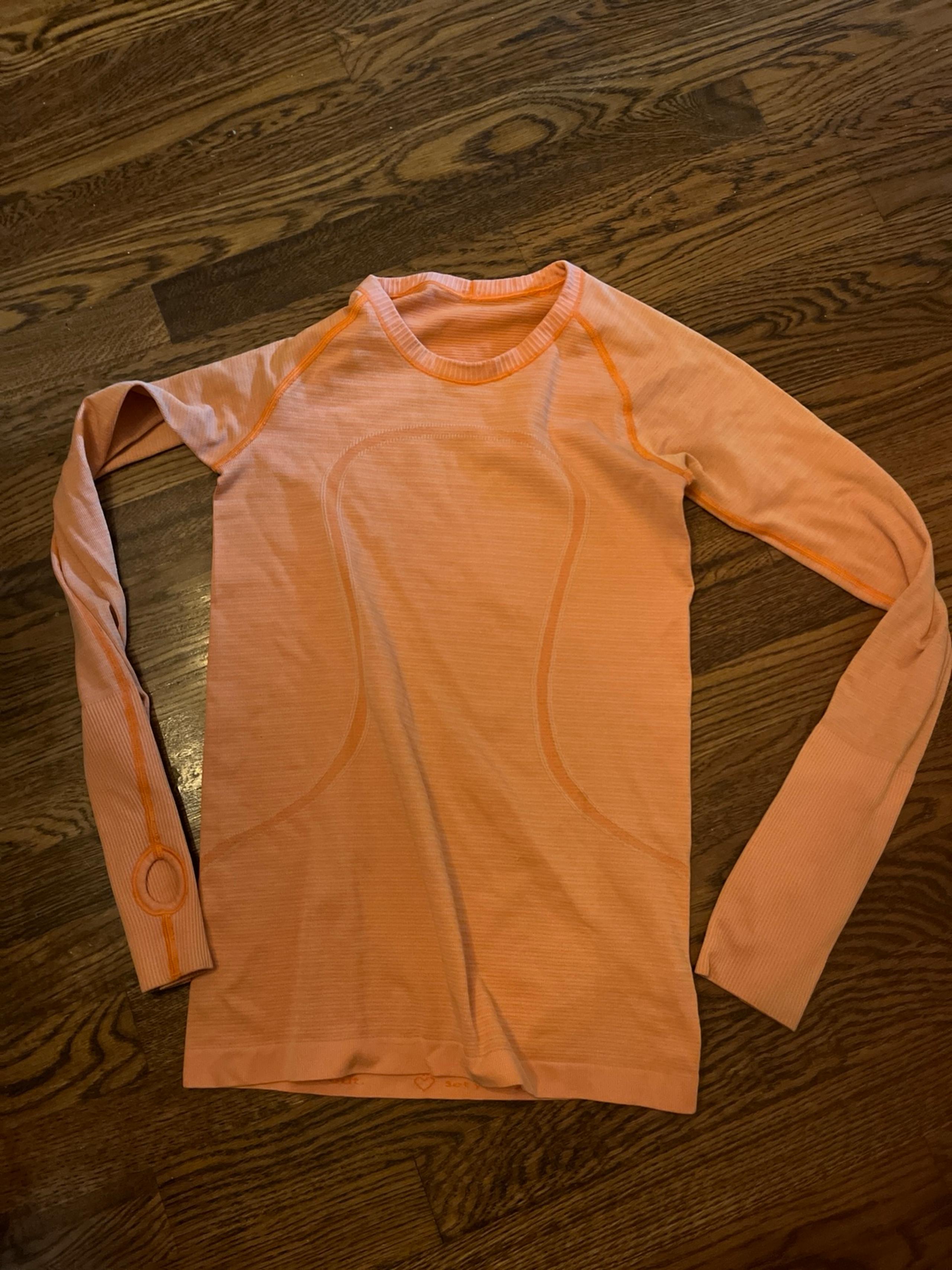 Lululemon top S