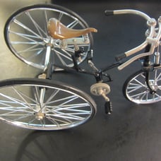 Vintage Miniature Die-cast 1885 antique tricycle - scale approx. 1:6
