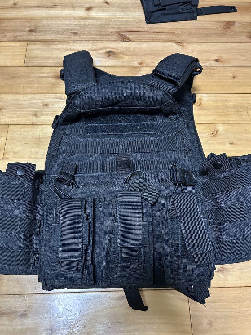 Black Plate Carrier MOLLE System